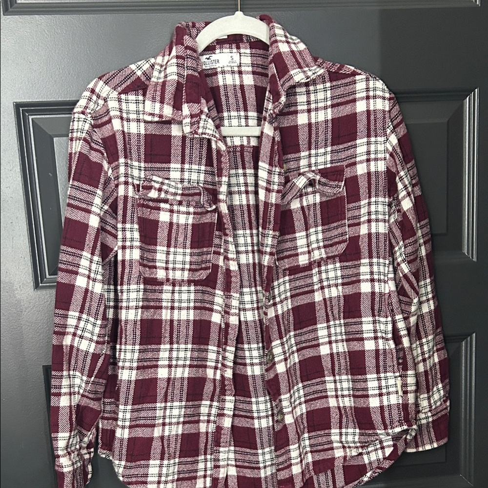 Hollister Women's Plaid Teddy Jacket - Maroon and White